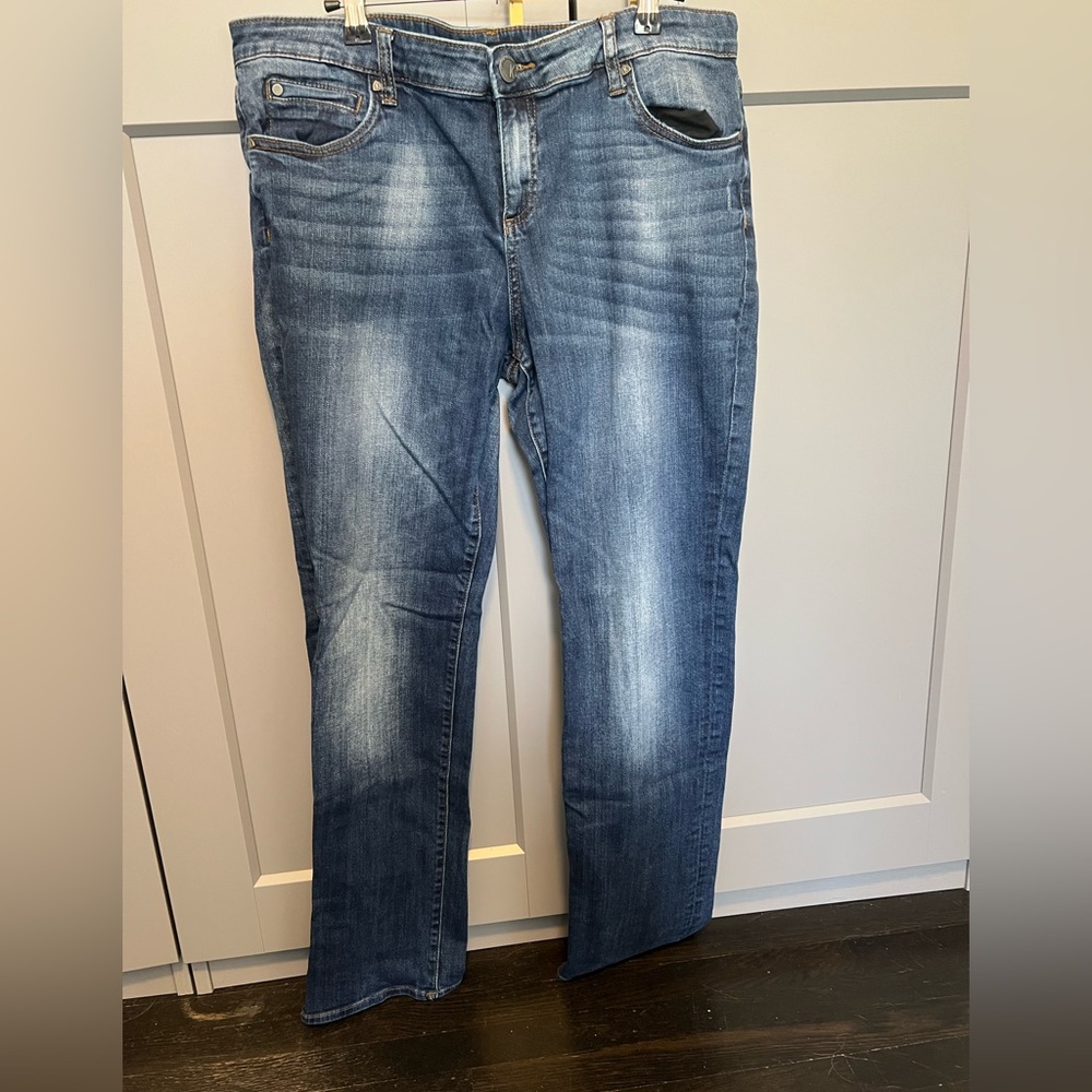 Kut from the Kloth Catherine boyfriend Jean size 16
